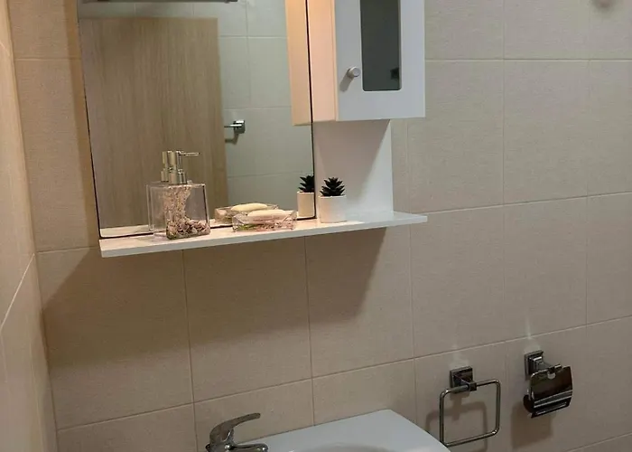 за гости марти гр Apartment Obzor